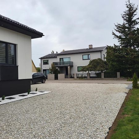 Luxury Apartment Private House And Parking Netflix Tartu Zewnętrze zdjęcie