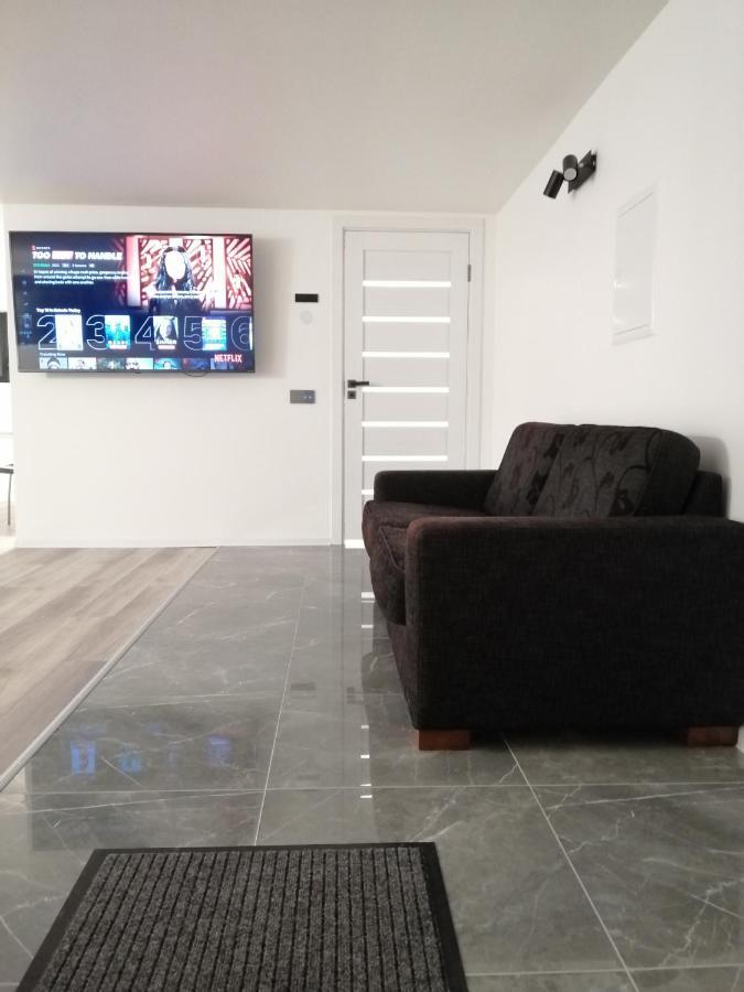 Luxury Apartment Private House And Parking Netflix Tartu Zewnętrze zdjęcie