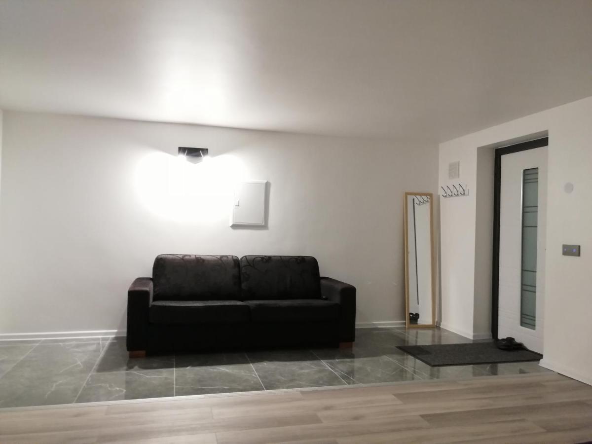 Luxury Apartment Private House And Parking Netflix Tartu Zewnętrze zdjęcie