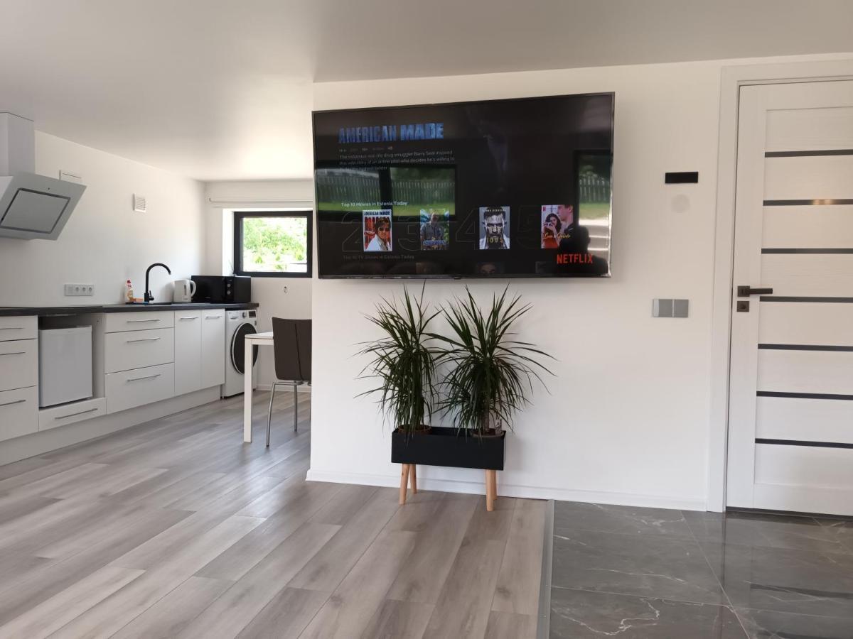 Luxury Apartment Private House And Parking Netflix Tartu Zewnętrze zdjęcie